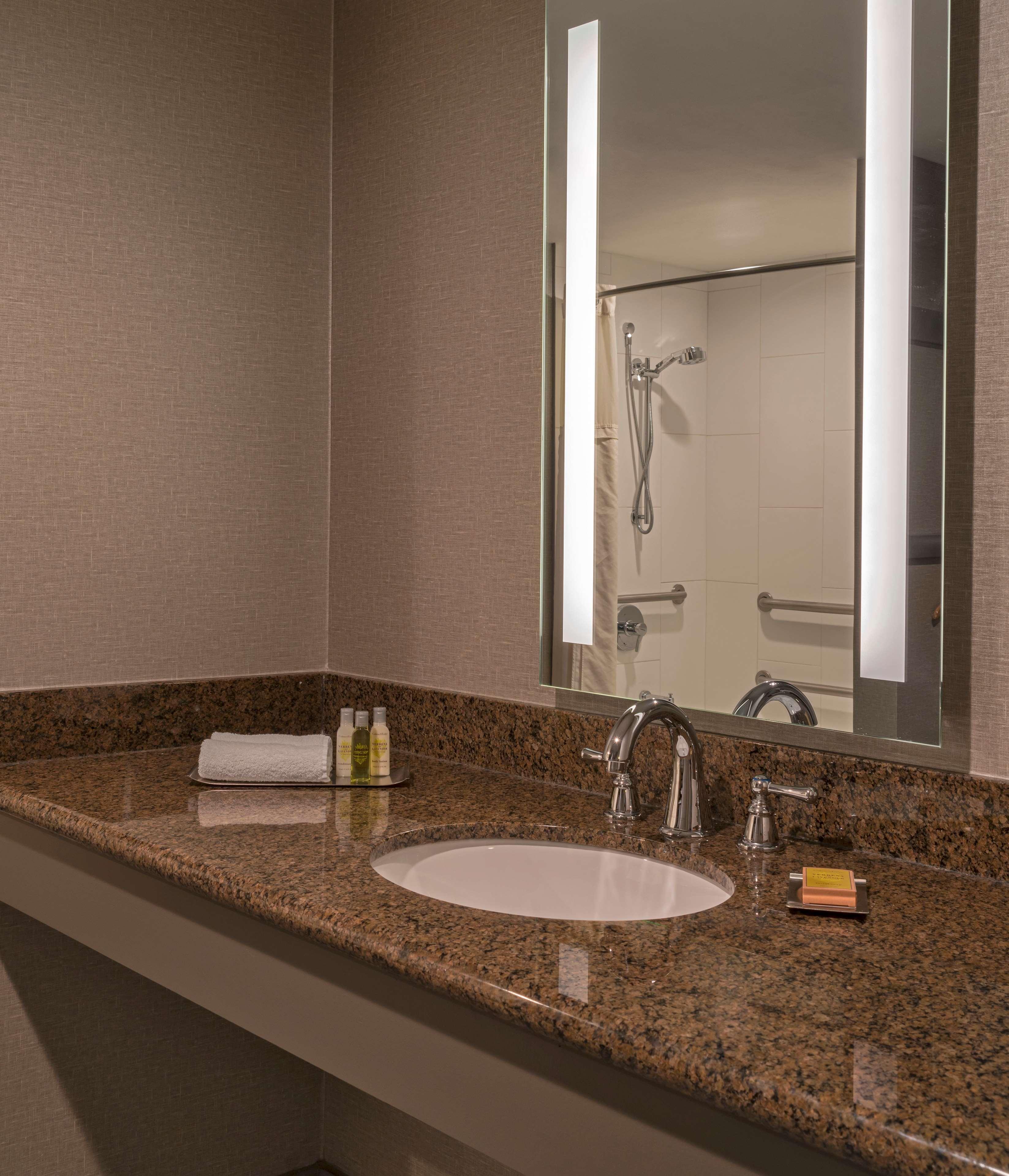 Hotel Doubletree By Hilton 3*